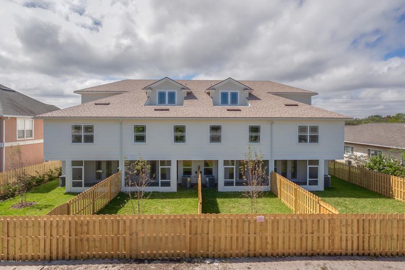 2653 Isabella Blvd #2, Jacksonville Beach, FL 32250