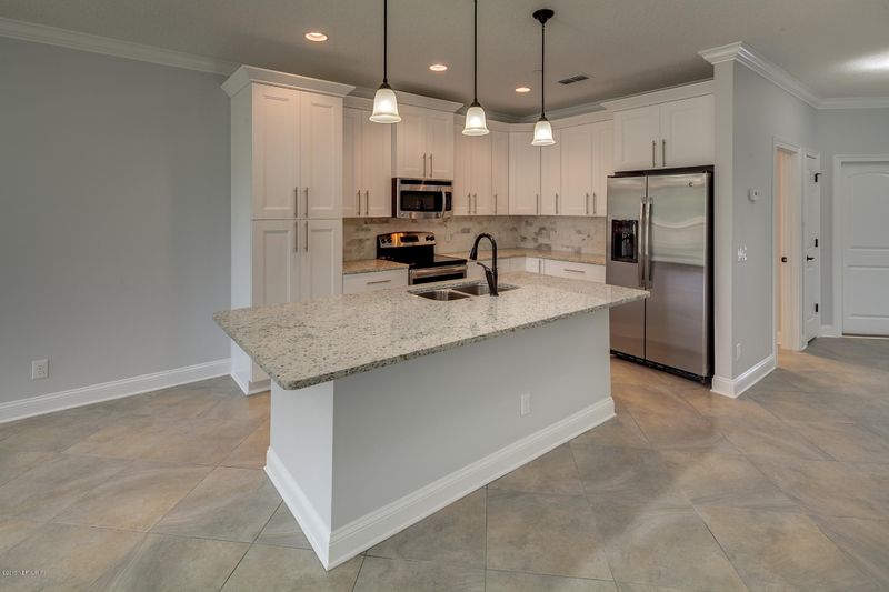 2653 Isabella Blvd #2, Jacksonville Beach, FL 32250