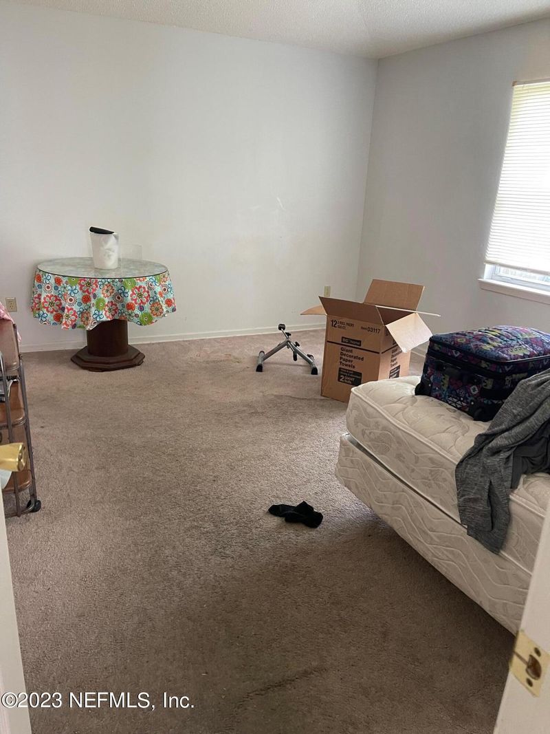 2653 Sam Houston Pl, Jacksonville, FL 32246