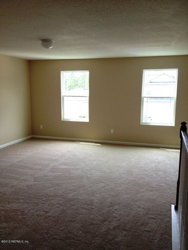 268 N Aberdeenshire Dr, St Johns, FL 32259