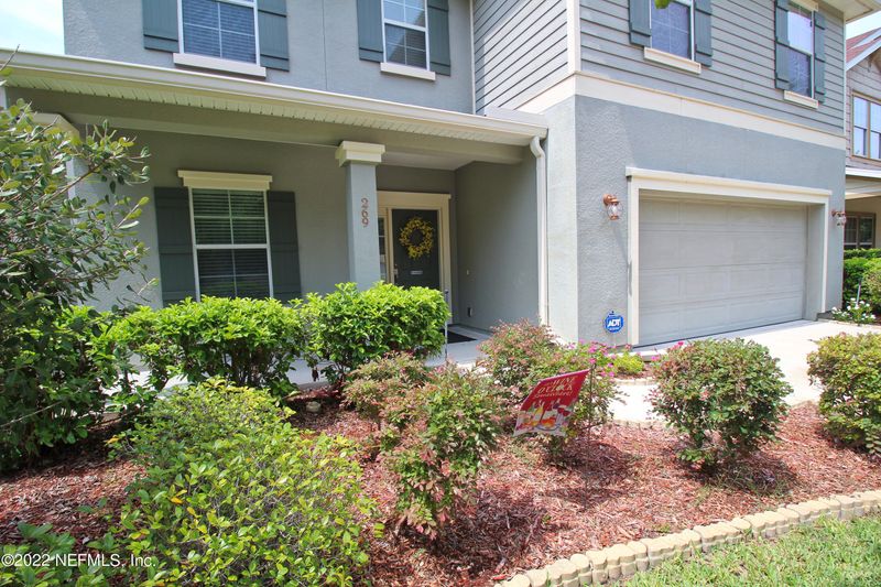 269 Auburn Oaks Rd E, Jacksonville, FL 32218