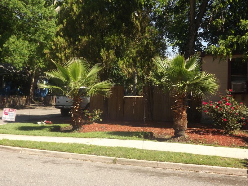 2693 Ernest St, Jacksonville, FL 32204