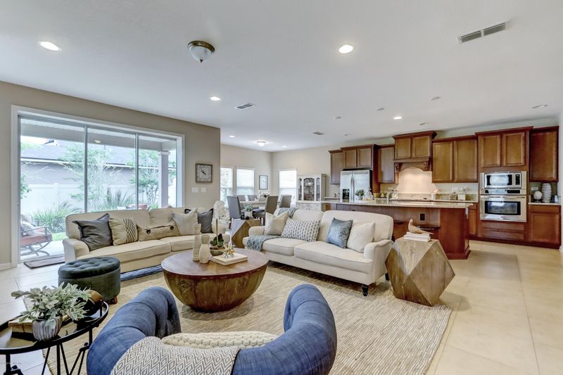 27 Harris Hawk Ct, St Augustine, FL 32092