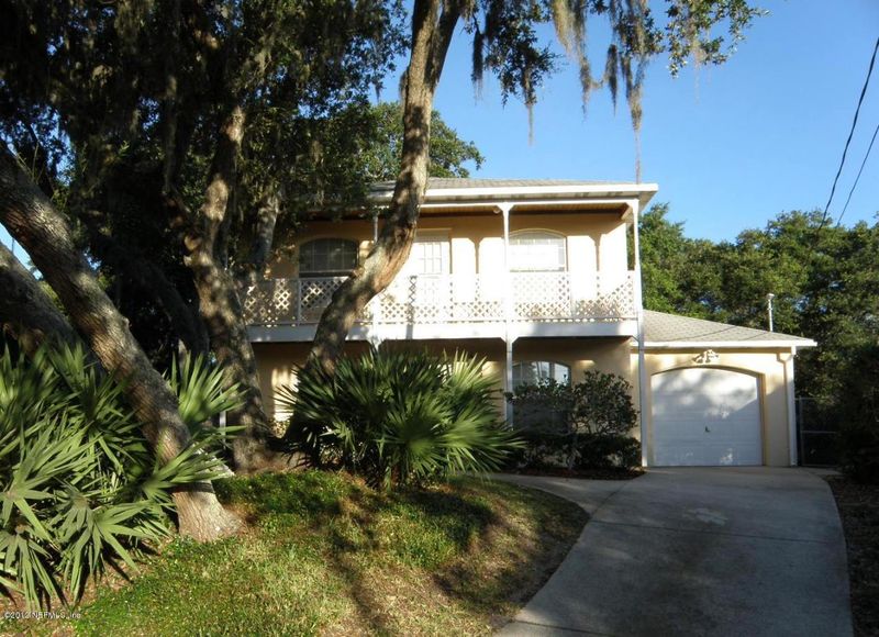 27 Lockhart Ln, St Augustine, FL 32080