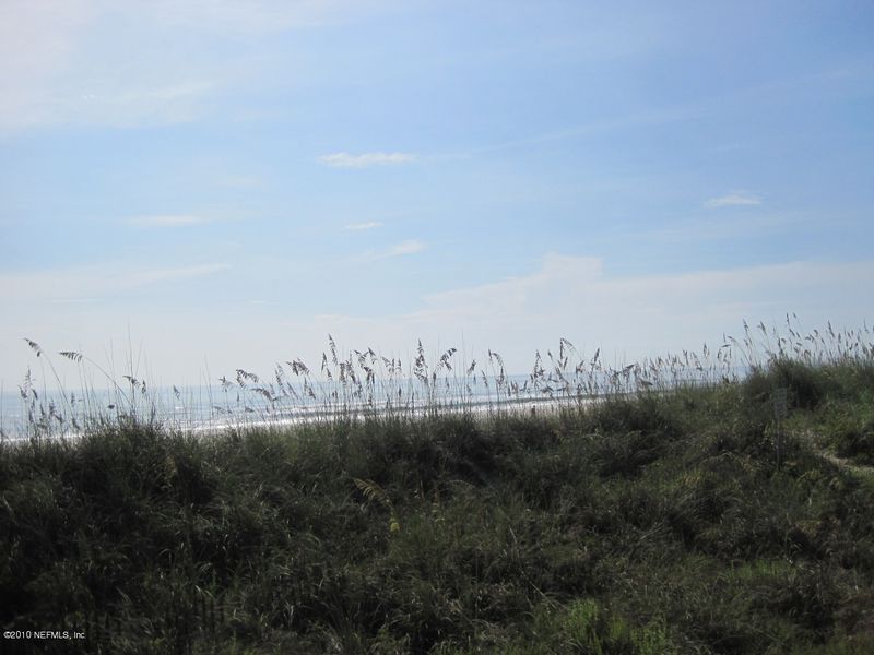 2701 Ocean Dr, Jacksonville Beach, FL 32250