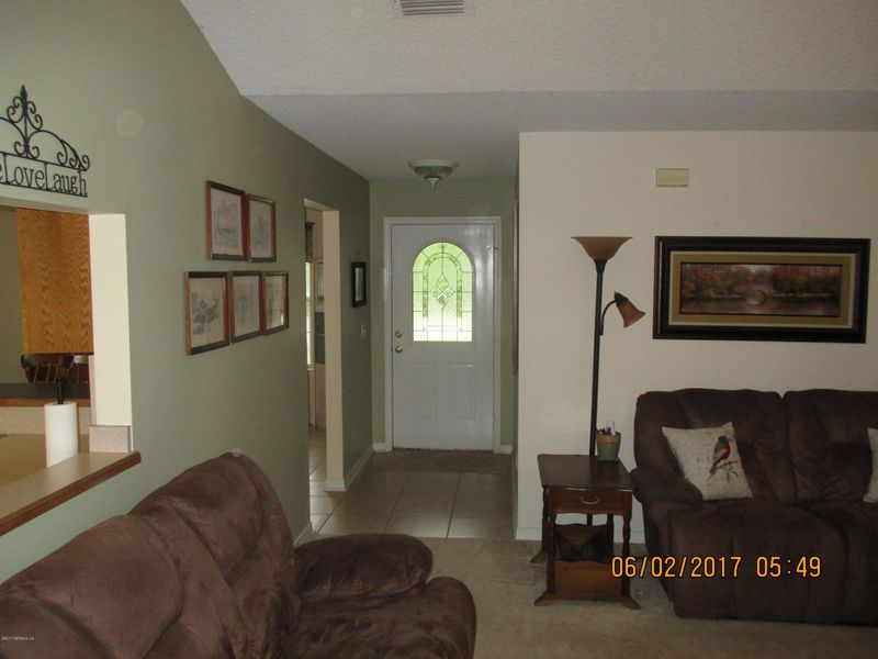 27048 W Fourth Ave, Hilliard, FL 32046