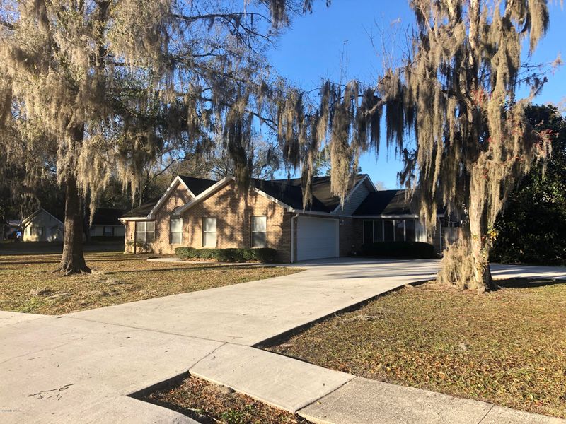 27074 Ohio St, Hilliard, FL 32046