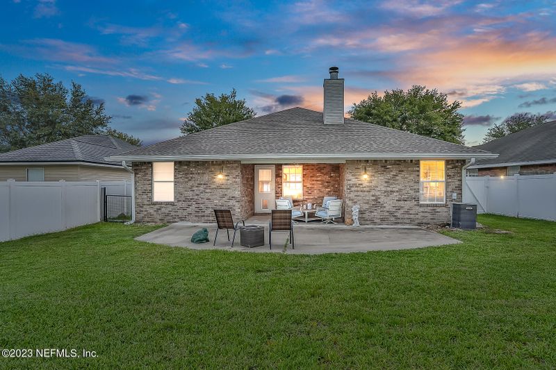 2708 Creekfront Dr, Green Cove Springs, FL 32043