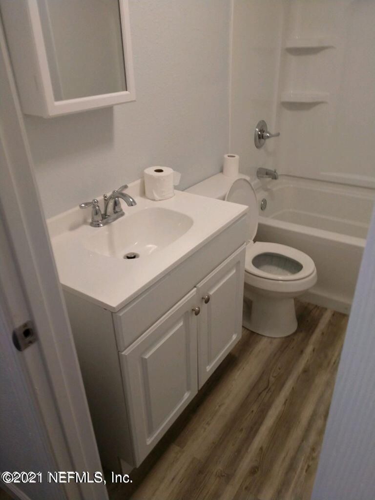 271 E 47th St, Jacksonville, FL 32208