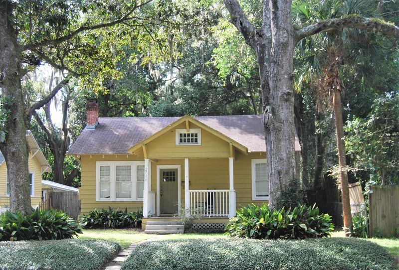 2716 Apache Ave, Jacksonville, FL 32210