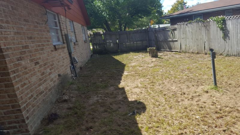 272 Dillon Dr, Orange Park, FL 32073
