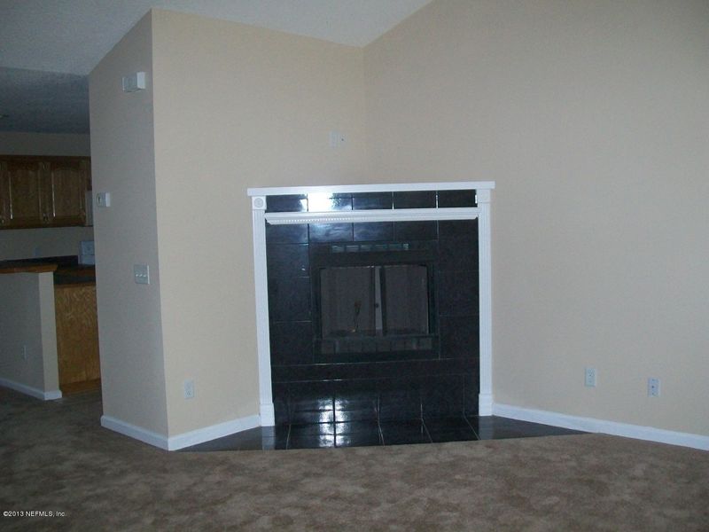 27258 W First Ave, Hilliard, FL 32046