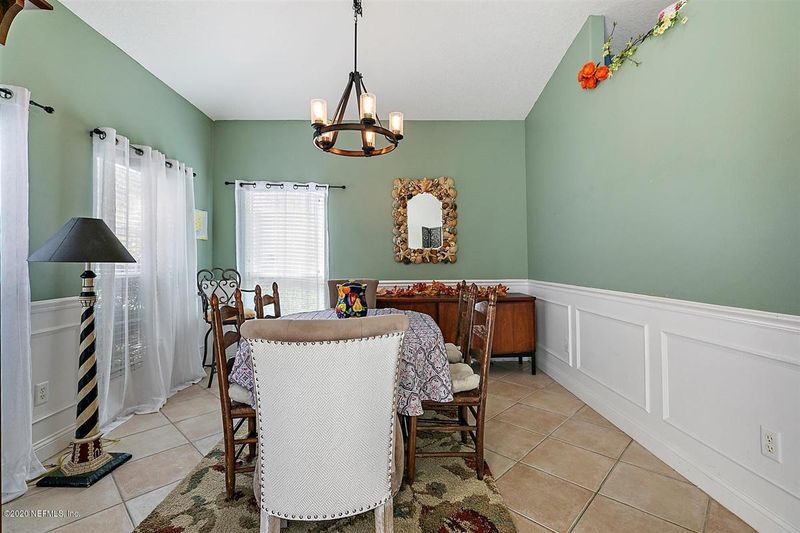 273 Edge Of Woods Rd, St Augustine, FL 32092