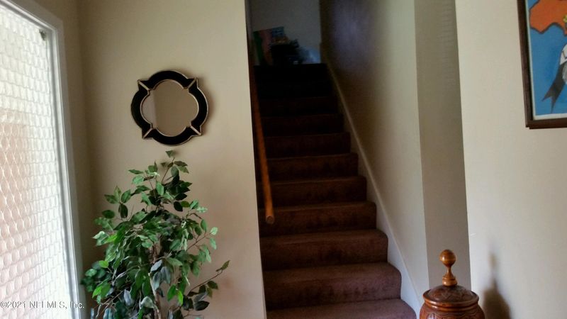 2731 Birchwood Dr, Orange Park, FL 32073