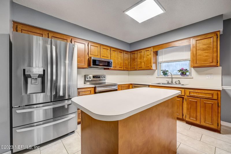 2736 Bottomridge Dr, Orange Park, FL 32065