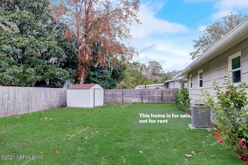 2736 Robinette Dr, Orange Park, FL 32073