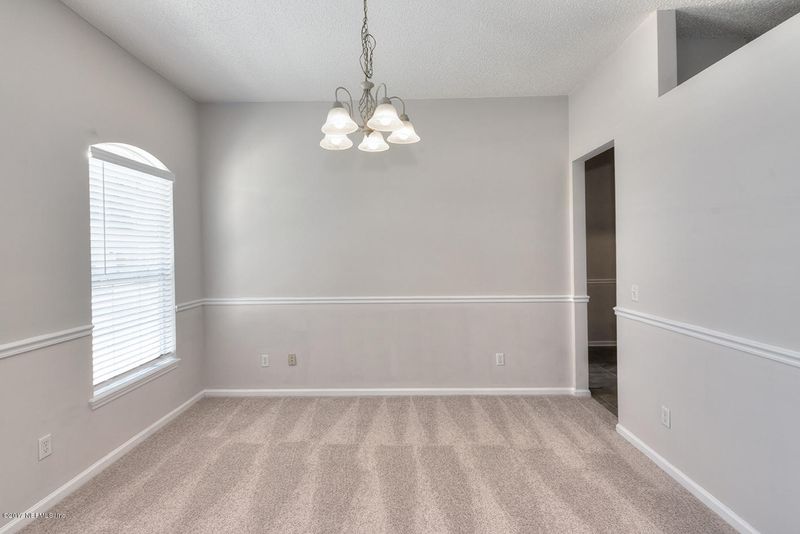 275 Thornbrook Ct, Orange Park, FL 32065