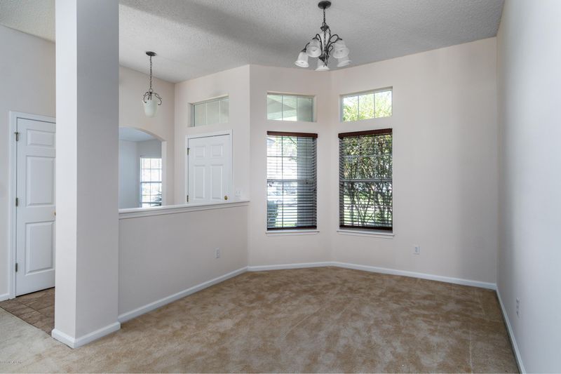 2752 Cold Creek Blvd, Jacksonville, FL 32221