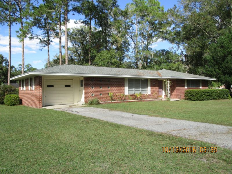 27524 New Front St, Hilliard, FL 32046