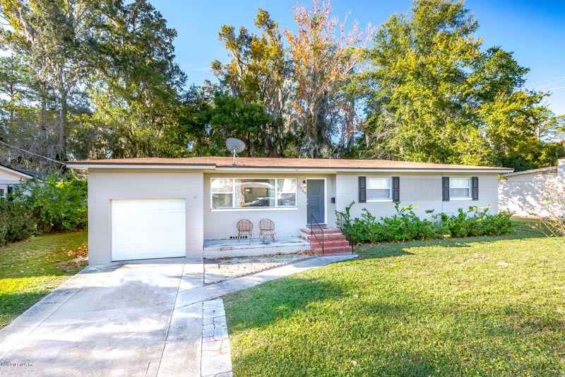 2764 Emily Ln, Jacksonville, FL 32216