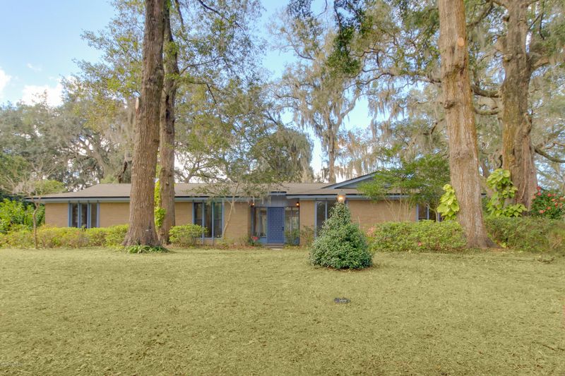 2792 Paces Ferry Rd W, Orange Park, FL 32073