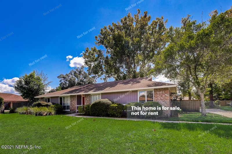 28 Belmont Blvd, Orange Park, FL 32073