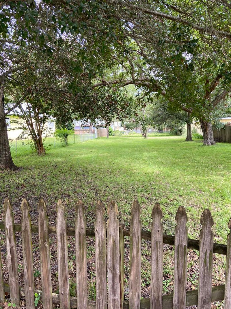 28 Hildreth Dr, St Augustine, FL 32084
