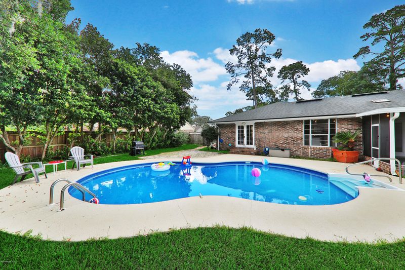 2800 Forest Oaks Dr, Orange Park, FL 32073