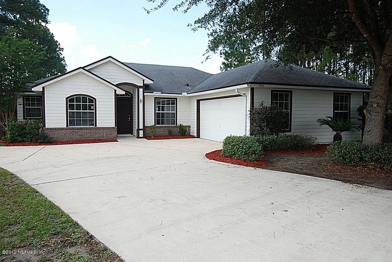 2800 Needles Ct, Green Cove Springs, FL 32043