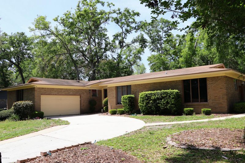 2802 Paces Ferry Rd S, Orange Park, FL 32073