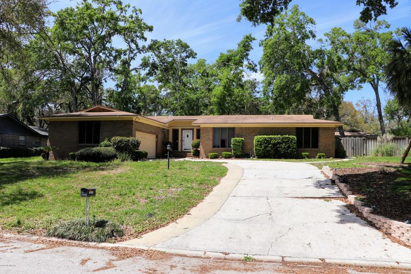 2802 Paces Ferry Rd S, Orange Park, FL 32073