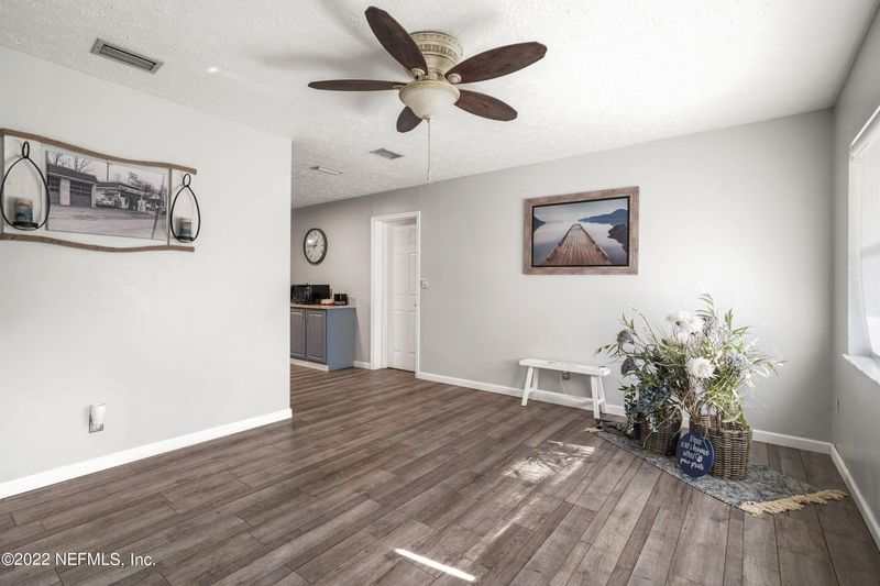 2804 Anniston Rd, Jacksonville, FL 32246