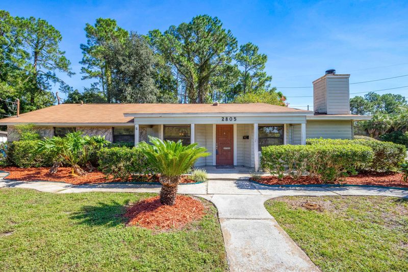 2805 Lauderdale Dr E, Jacksonville, FL 32277
