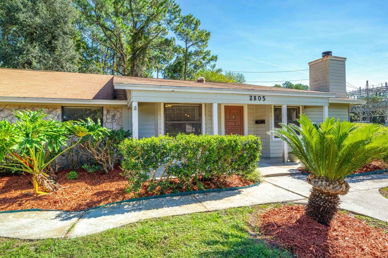 2805 Lauderdale Dr E, Jacksonville, FL 32277