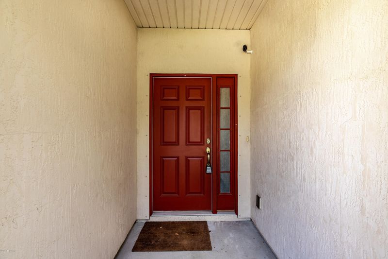 281 Sunshine Dr, St Augustine, FL 32086