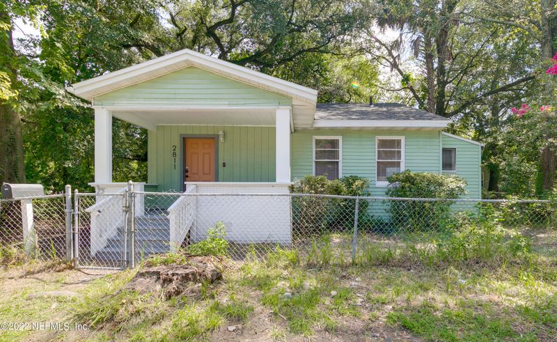 2811 Venus St, Jacksonville, FL 32206