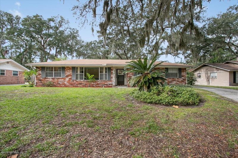 2822 Birchwood Dr, Orange Park, FL 32073