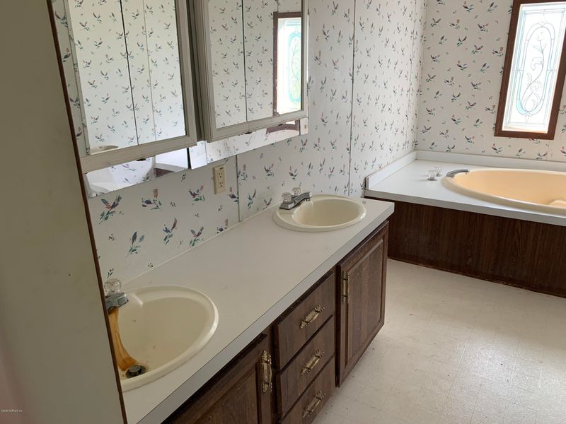 2822 NW 196th St, Starke, FL 32091