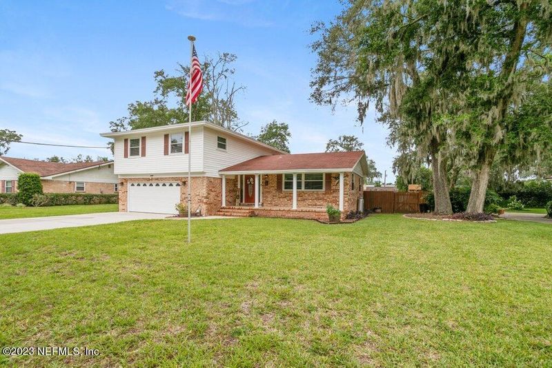 2826 River Oak Dr, Orange Park, FL 32073