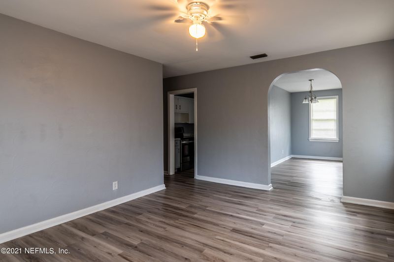 2828 Calloway Cir, Jacksonville, FL 32209