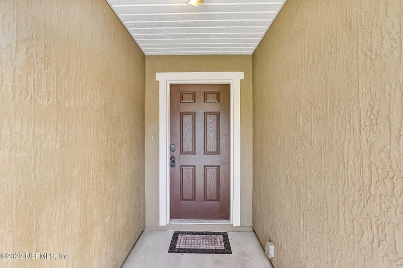 283 Amber Ridge Rd, Jacksonville, FL 32218