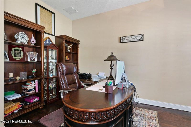 283 Ellsworth Cir, St Johns, FL 32259