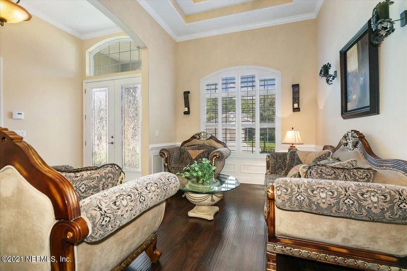 283 Ellsworth Cir, St Johns, FL 32259