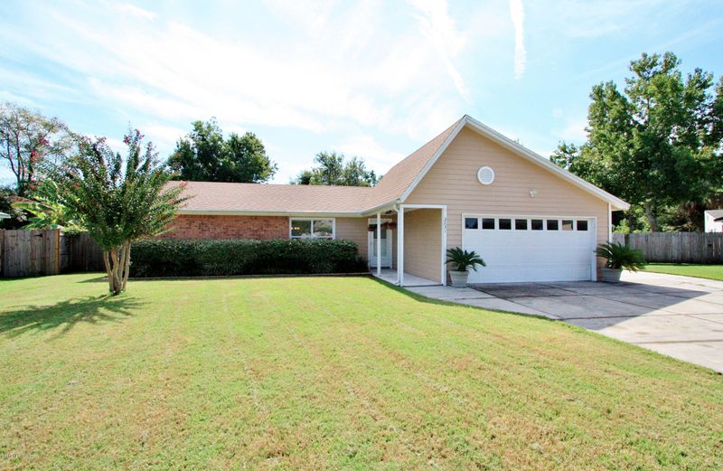 2831 Treasure Cove Ln, Jacksonville, FL 32224