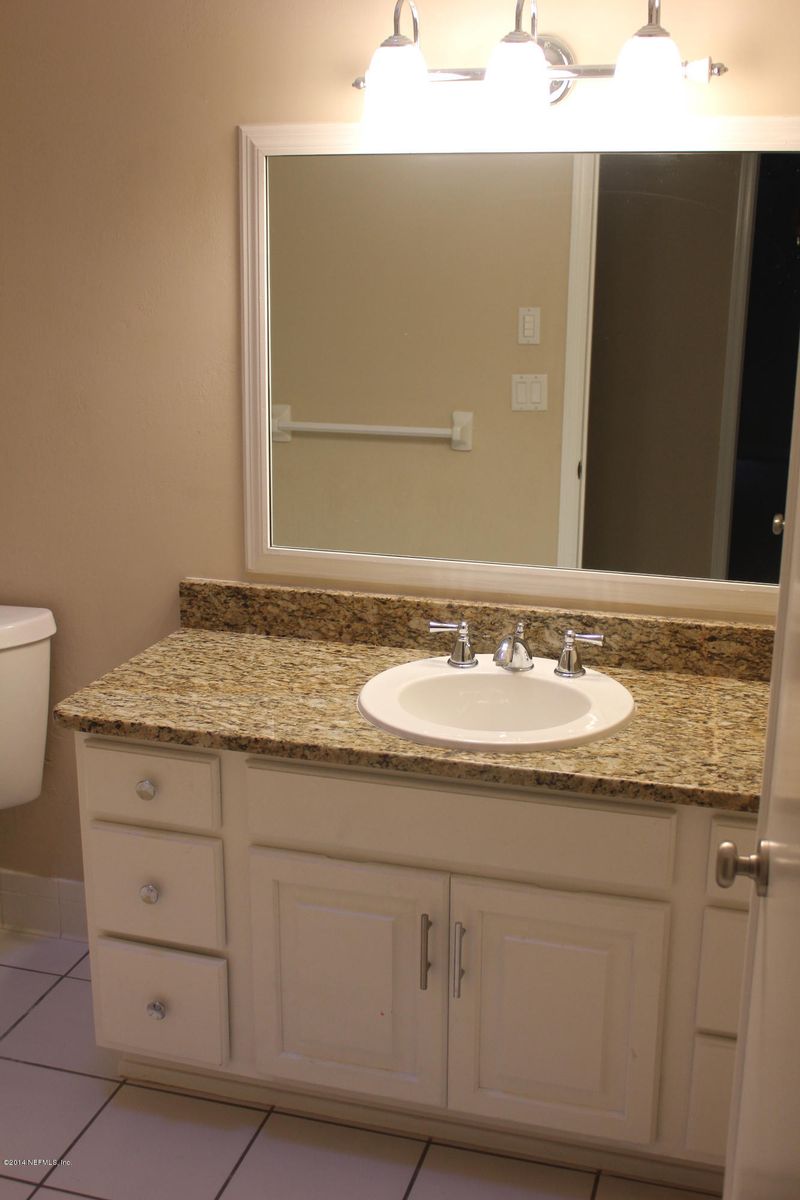 2832 Beauclerc Rd, Jacksonville, FL 32257