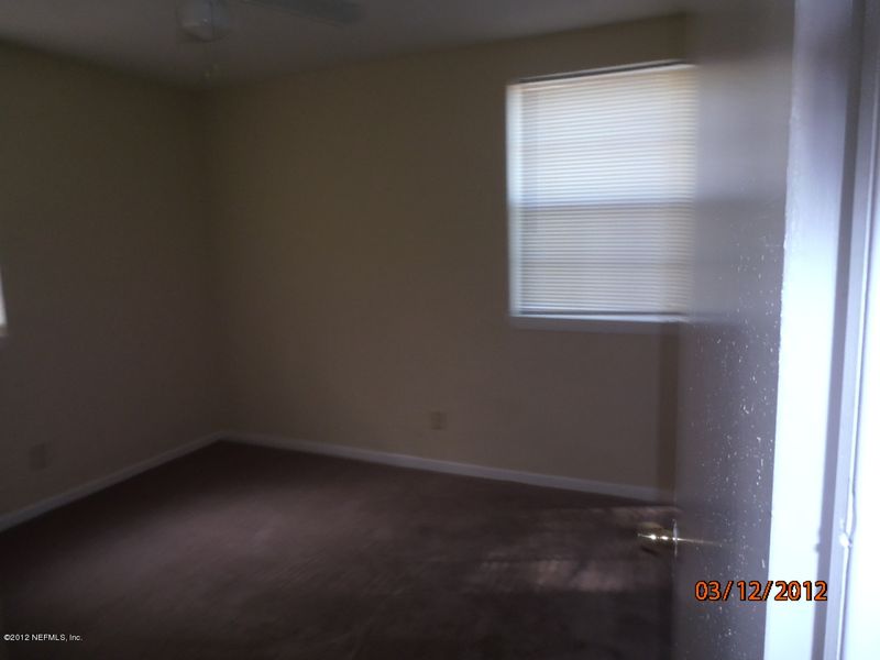 2832 Cesery Blvd, Jacksonville, FL 32277