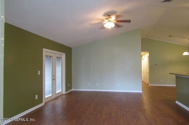 2835 Southampton Dr, Middleburg, FL 32068