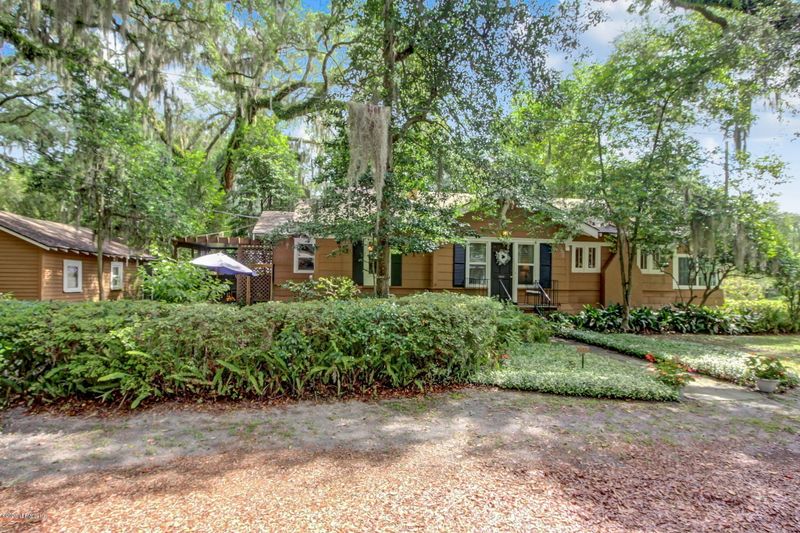 2837 Yale Ave, Jacksonville, FL 32210