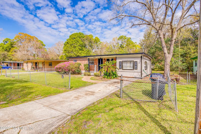 2839 W 9th St, Jacksonville, FL 32254