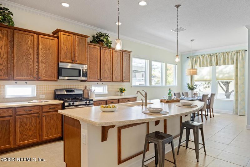 284 Palm Breeze Dr, Ponte Vedra, FL 32081